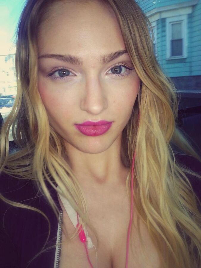 Courtney Foley's profile