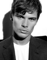 Chris 